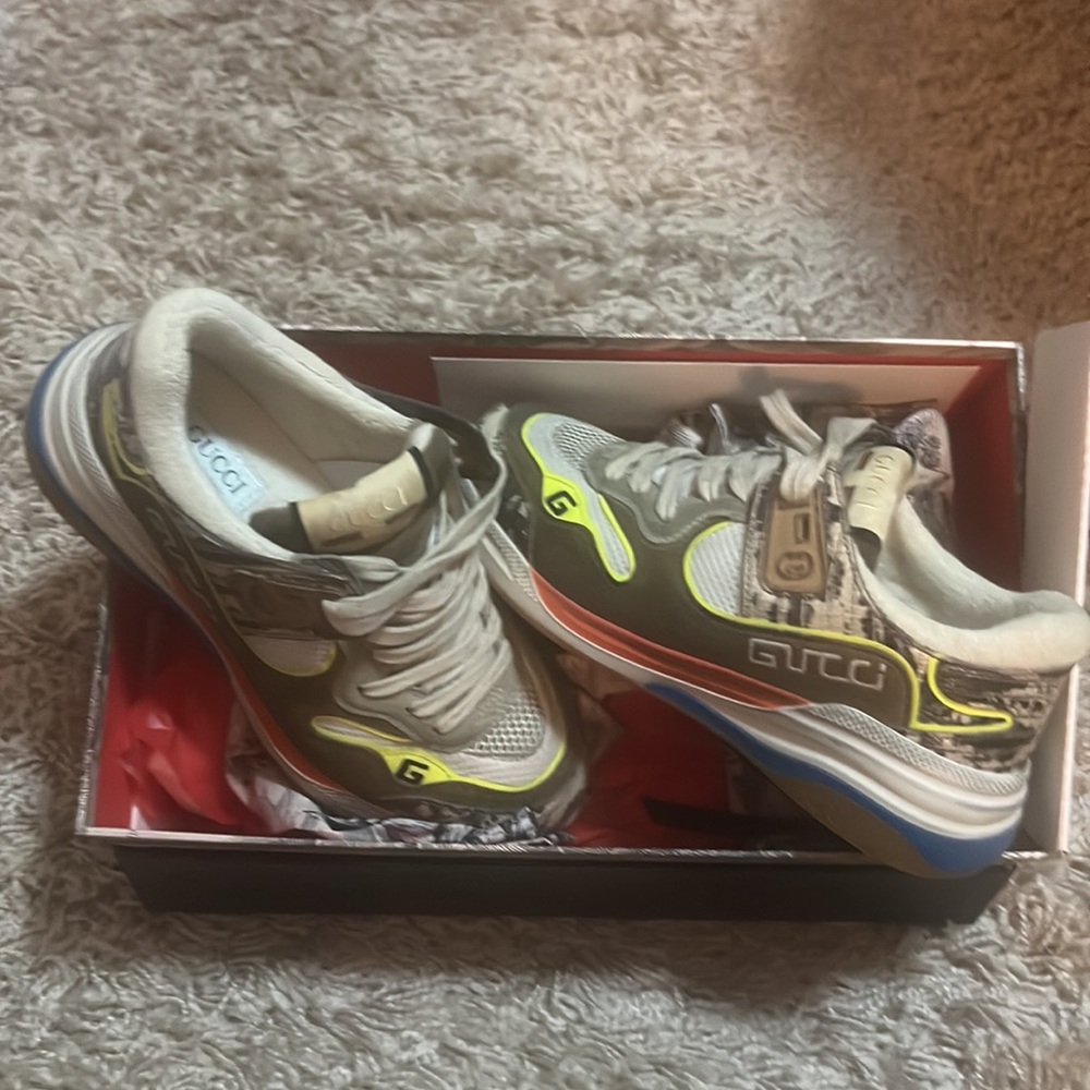 Gucci sneakers - Picture 2 of 7